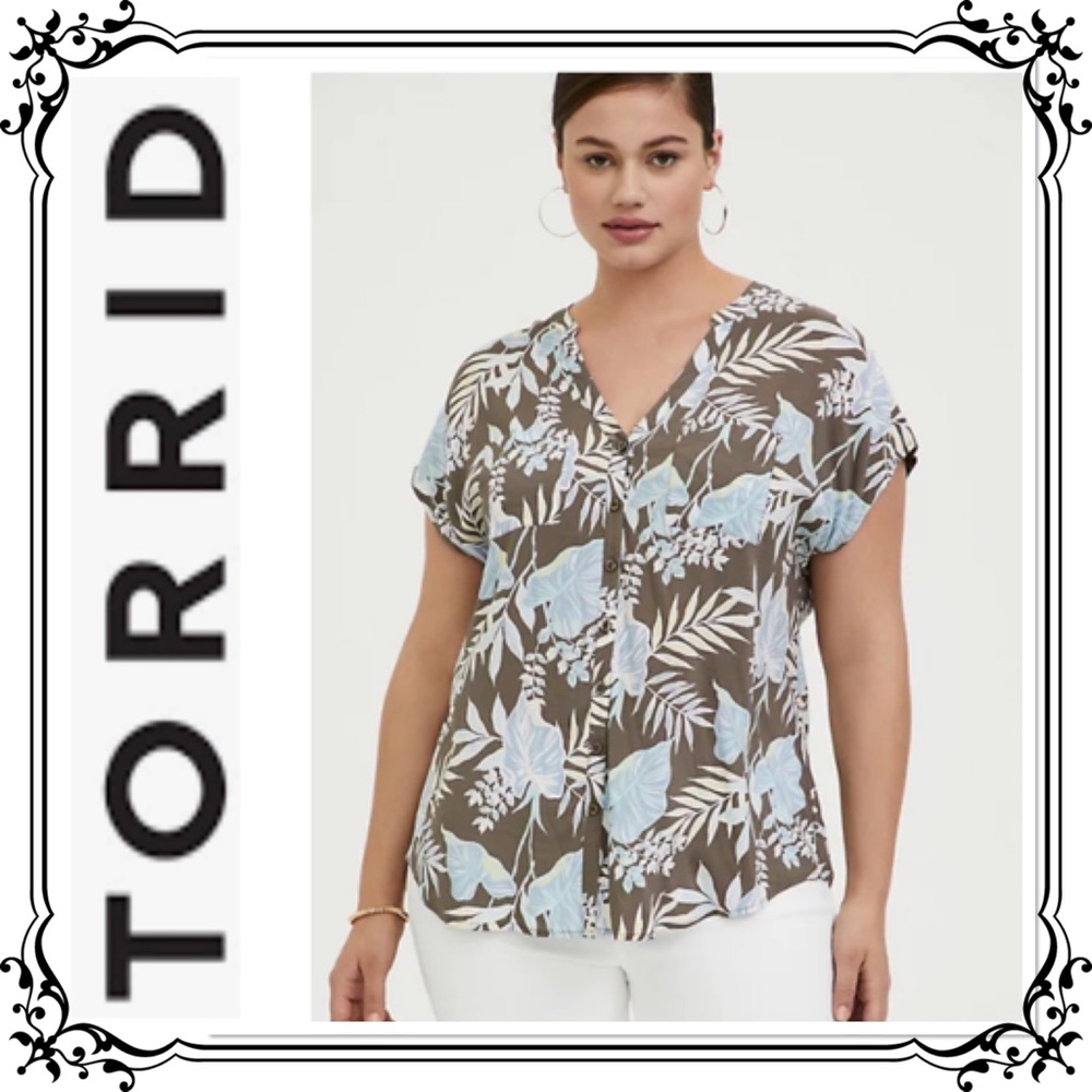 TORRID ⭐️ Taupe & Blue Floral Challis Dolman Blouse